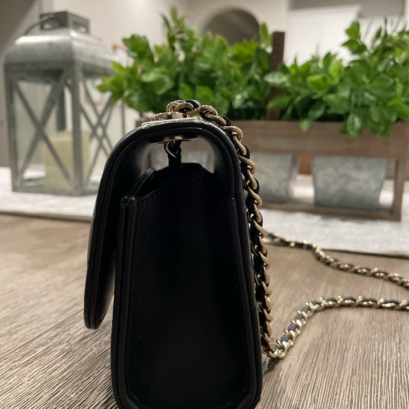 CHANEL Lambskin Quilted Mini Trendy CC Chain Wallet. - Picture 6 of 10